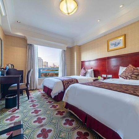 Ramada Yichang Hotel Ngoại thất bức ảnh