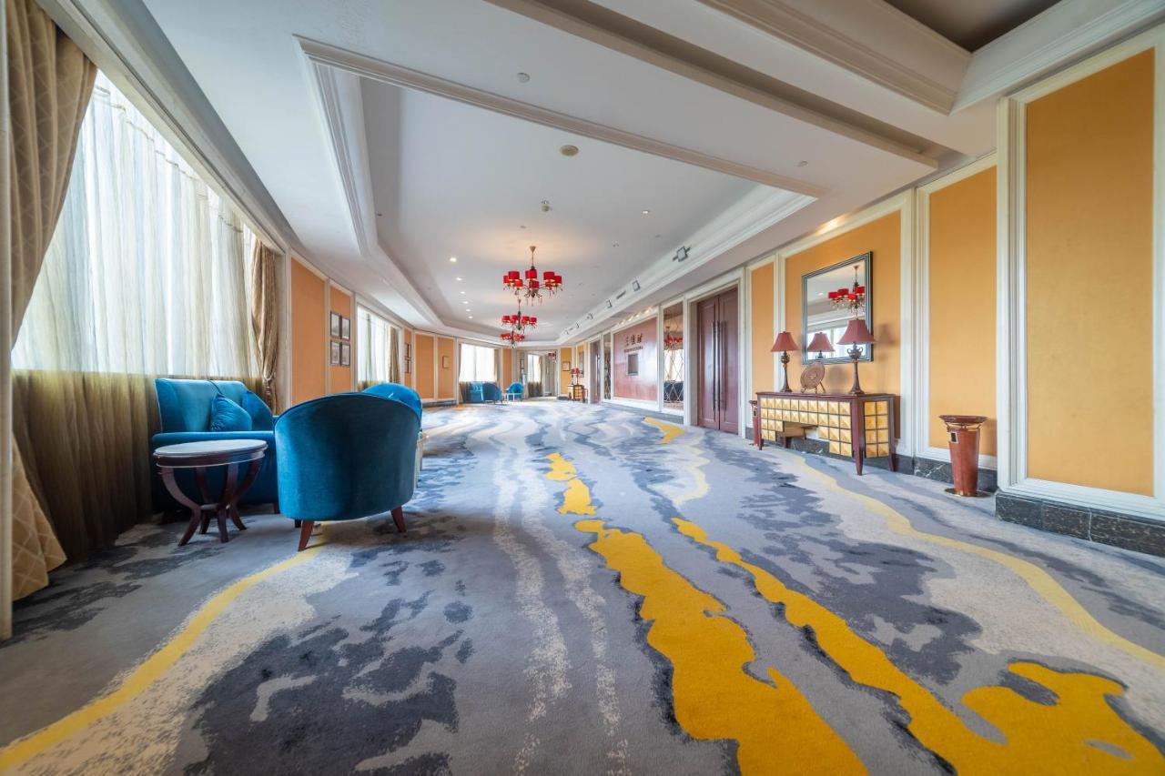Ramada Yichang Hotel Ngoại thất bức ảnh