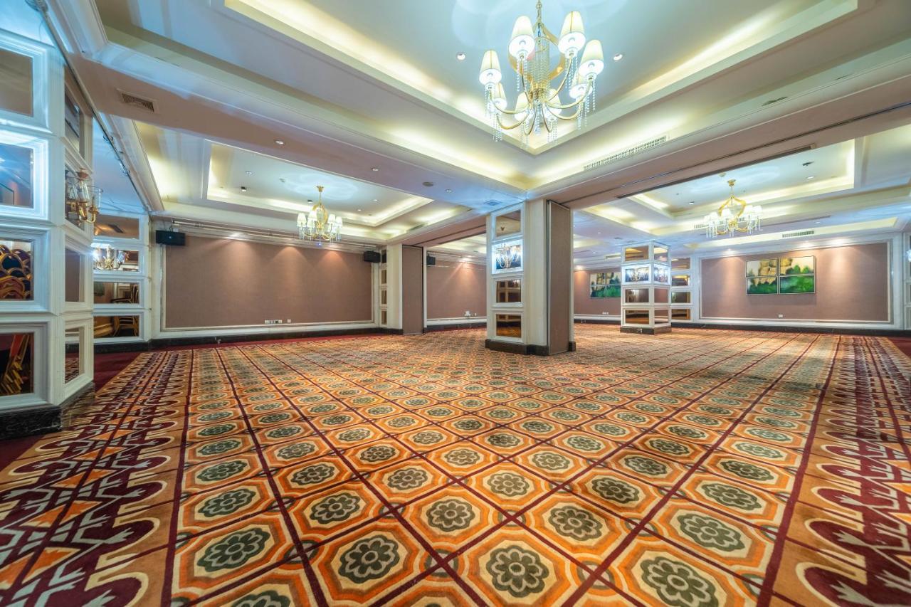 Ramada Yichang Hotel Ngoại thất bức ảnh