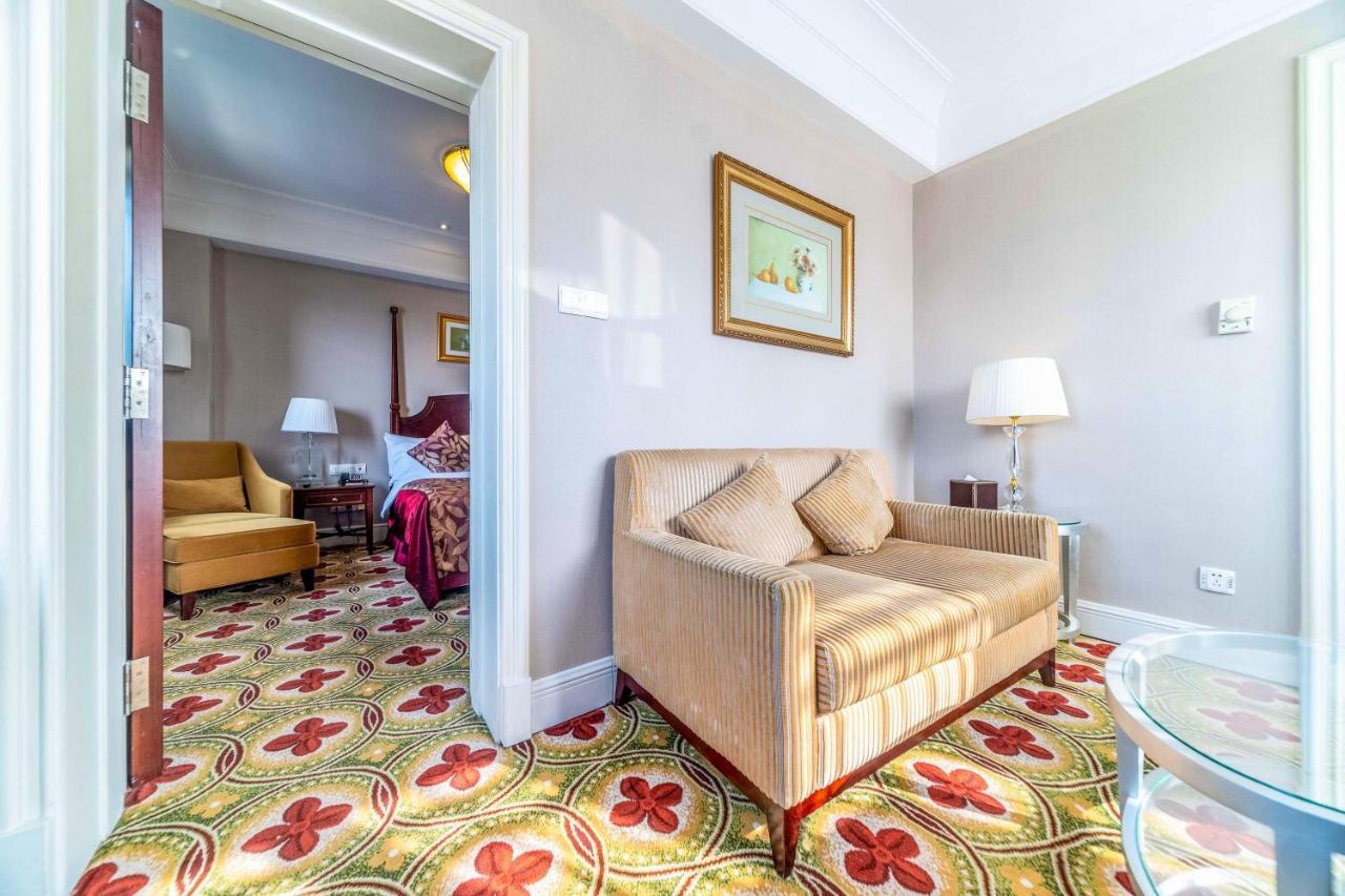 Ramada Yichang Hotel Ngoại thất bức ảnh