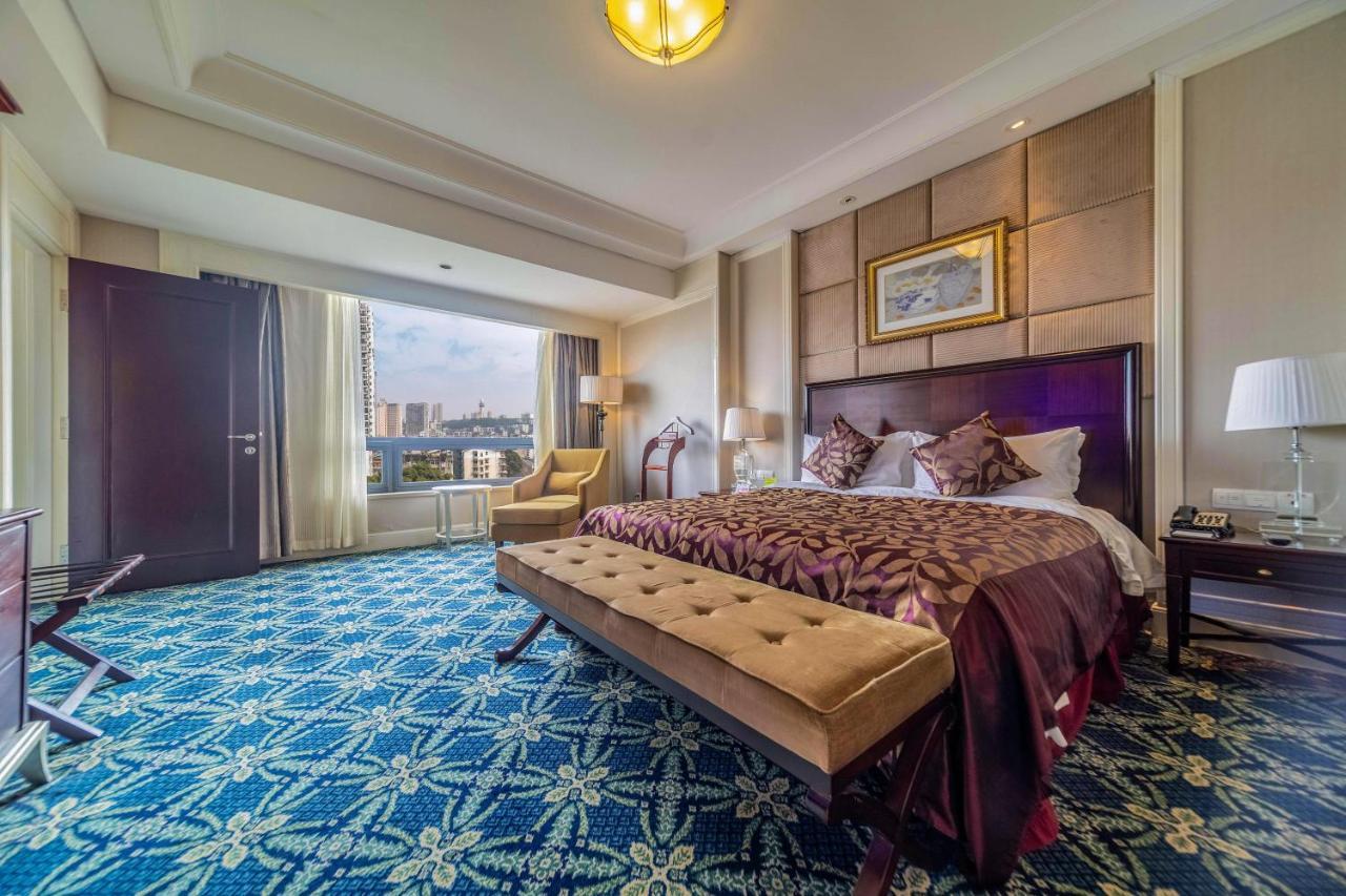 Ramada Yichang Hotel Ngoại thất bức ảnh